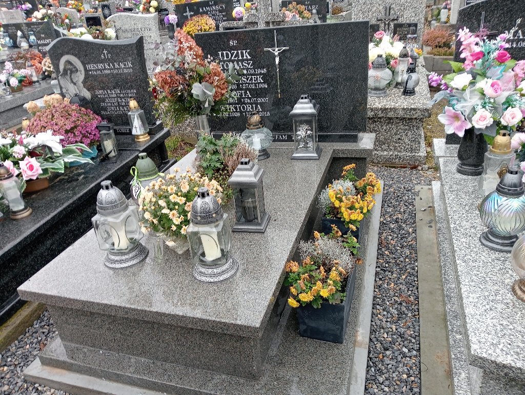 Grób Zofia Idzik