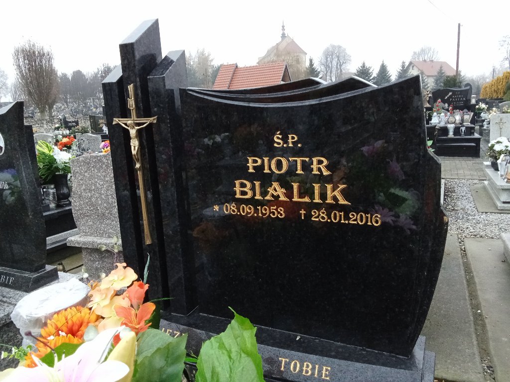 Grób Piotr Bialik