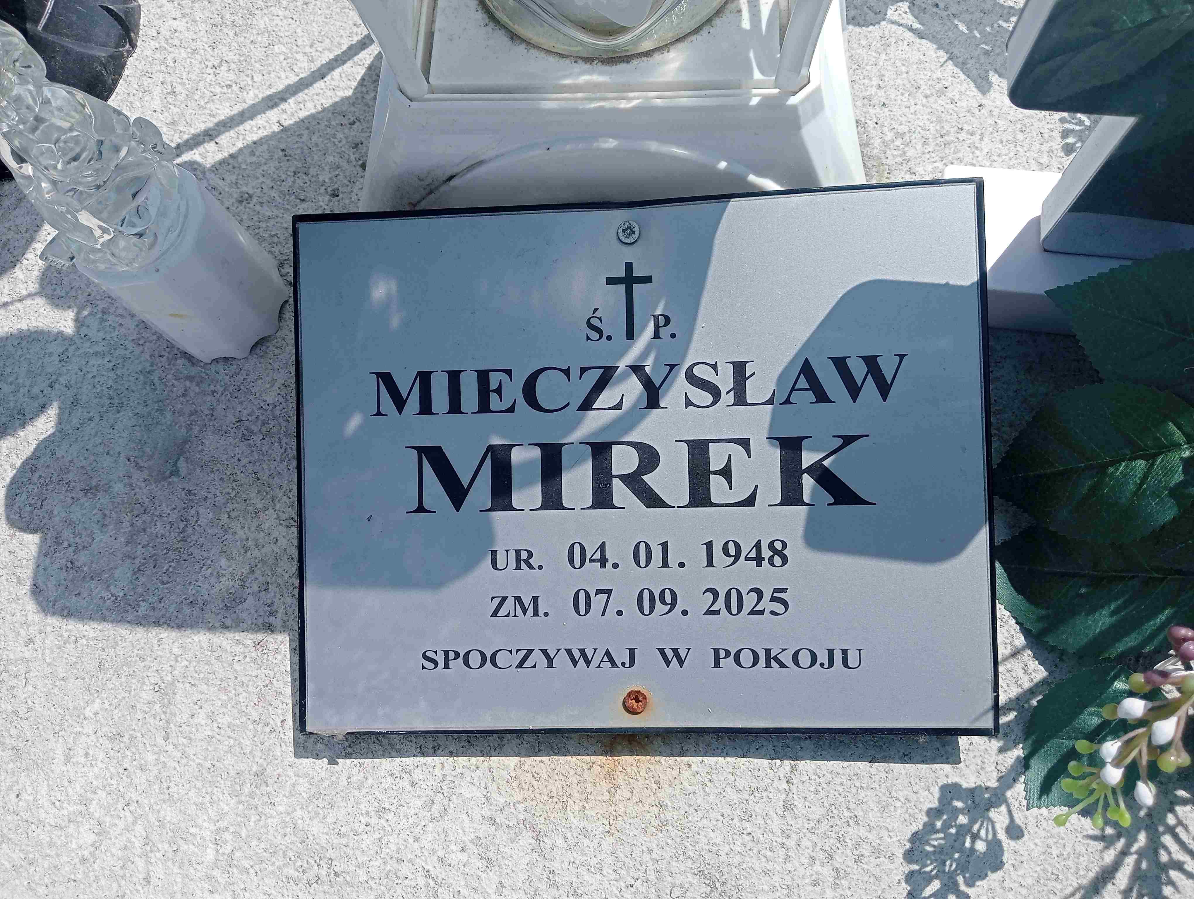 Grób Mieczysław Mirek