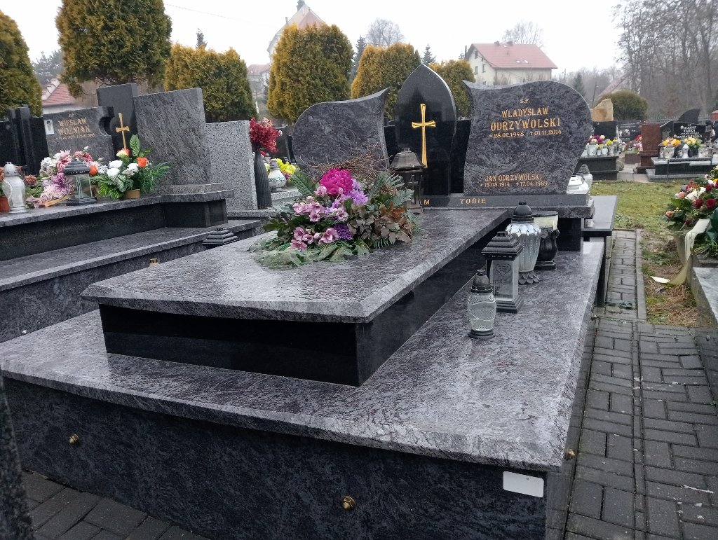 Grób Jan Odrzywolski